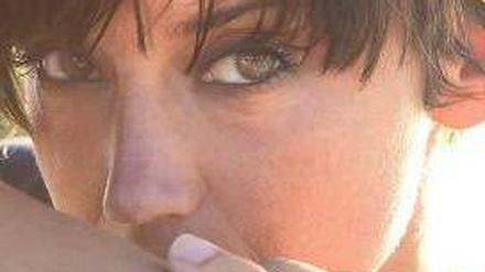 Versteckspiele. Cat Power legt diesmal oft Effekte über ihre Stimme.
