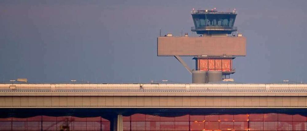 Flughafenfinanzen im Zwielicht. Das BER-Debakel war am Mittwoch Thema des Brandenburger Landtags. An diesem Donnerstag diskutieren die Berliner Abgeordneten.