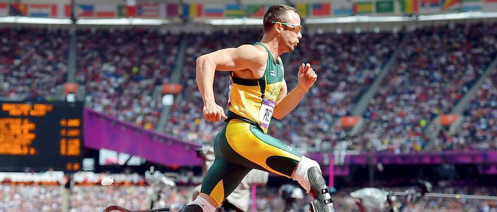 Vielleicht der bekannteste Sportler bei den Paralympics: Der südafrikanische Leichtathlet Oscar Pistorius