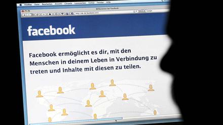 Abgemahnt: Facebook rückt erneut wegen möglicher Datenschutzverletzungen in die Kritik.