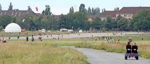 Der Tempelhofer Park - ein Spielplatz der Generationen.
