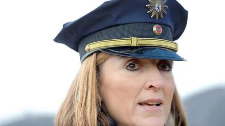 Die amtierende Polizeipräsidentin Margarete Koppers will in belasteten Gegenden mehr Beamte einsetzen.