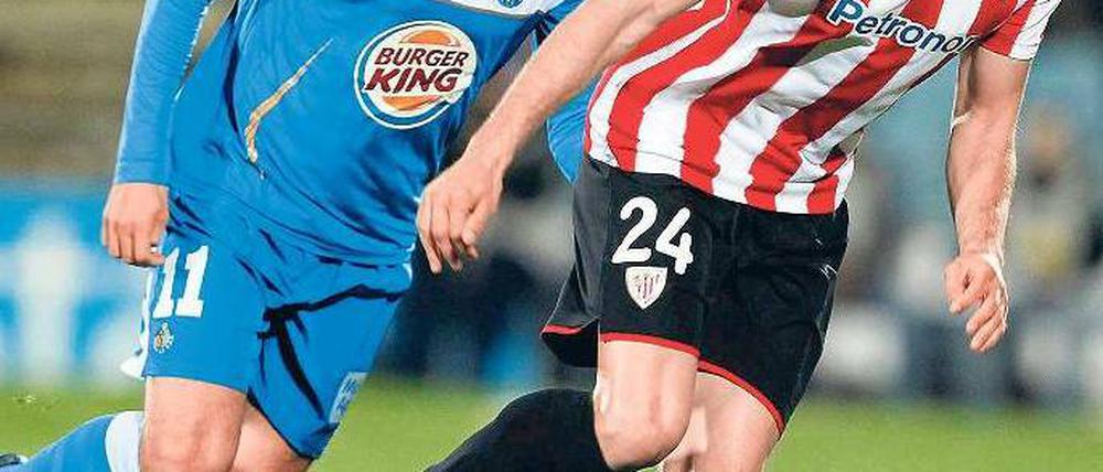 Er bekommt ein neues Trikot. Athletic Bilbao stellte sich beim Wechsel von Javi Martinez lange quer. Jetzt ist der Transfer endlich über die Bühne.Foto: dpa