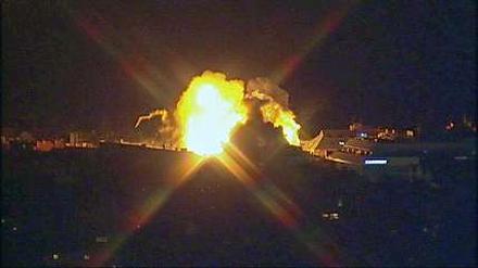 Ein Feuerball über München bei der Sprengung einer Weltkriegsbombe.