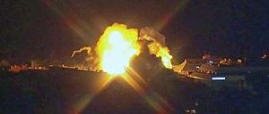 Ein Feuerball über München bei der Sprengung einer Weltkriegsbombe.