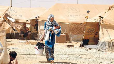 Brütende Hitze, kaum Schatten. Ein UN-Camp für Flüchtlinge aus Syrien im benachbarten Jordanien.