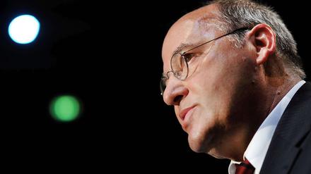 Linkenfraktionschef Gregor Gysi fordert einen Rentengipfel