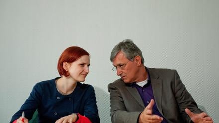 Die Vorsitzenden Kipping und Riexinger versuchen dem Koalitionsmodell Rot-Rot-Grün näher zu kommen.