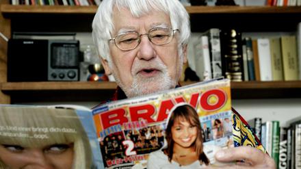 Vom Fummeln und Fingern: Als Dr. Jochen Sommer klärte Martin Goldstein 15 Jahre lang die Leser der "Bravo" auf. 