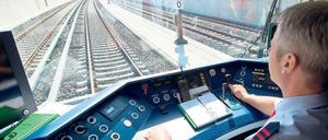 In den fertigen Bahnhof unter dem Flughafen müssen regelmäßig Züge fahren, um dort die Luft zu bewegen.