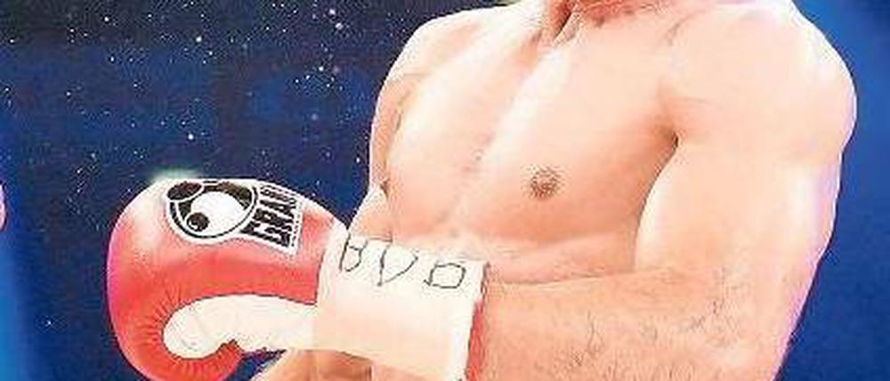 Verloren im Ring. Überrascht vom Draufgängertum seines Gegners Daniel Geale zeigte sich Felix Sturm. Foto: dpa