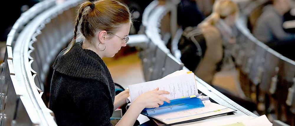 Viele wollen an die Uni. Wer abgelehnt wird, hat trotzdem noch Chancen.