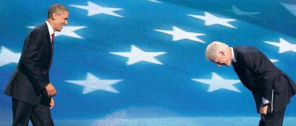 Verneigung vor dem Nachfolger. Der frühere Präsident Bill Clinton hatte beim Parteitag der Demokraten einen umjubelten Auftritt. Amtsinhaber Barack Obama dankte ihm.