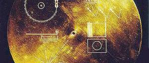 Die Erde in 115 Bildern und dazu Grüße in 55 Sprachen hat die Nasa auf der Platte mit „Voyager-1“ 1977 ins All geschickt. Foto: AFP