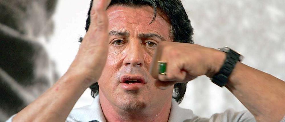 "Die anderen prügeln dir die Scheiße aus dem Leib." Sylvester Stallone alias Rocky Balboa, der berühmteste Filmboxer, trauert ums Schwergewichtsboxen.