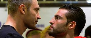 Immerhin: Den Blicken von Witali Klitschko hielt Manuel Charr (r.) stand.
