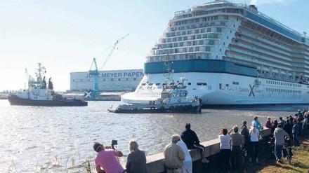 Ausgedockt. Zwischen dem 16. und 18. September, das genaue Datum steht noch nicht fest, wird die in der Meyerwerft gebaute „Celebrity Reflection“ Papenburg verlassen. 