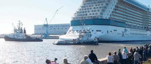 Ausgedockt. Zwischen dem 16. und 18. September, das genaue Datum steht noch nicht fest, wird die in der Meyerwerft gebaute „Celebrity Reflection“ Papenburg verlassen. 