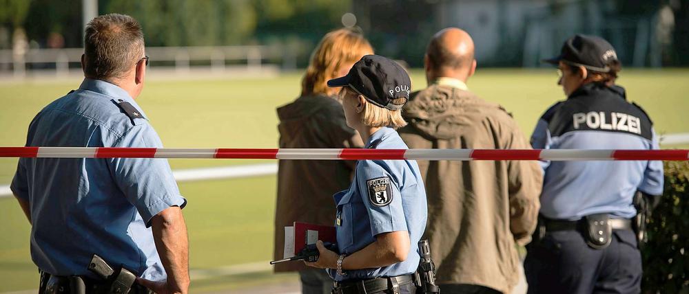 Mehrere Dutzend Freizeitsportler hielten sich im Jahn-Sportpark auf, als plötzlich ein Unbekannter um sich schoss.