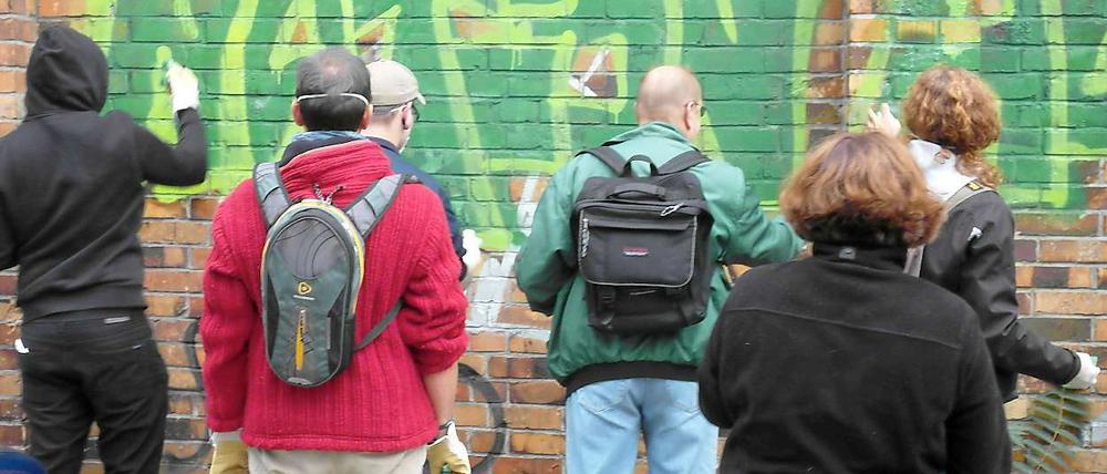 "Uffmucken" gegen Nazis in Schöneweide