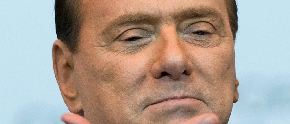 Italiens Ex-Premier möchte sich mit Mediaset den letzten unabhängigen Sender seines Landes einverleiben. 