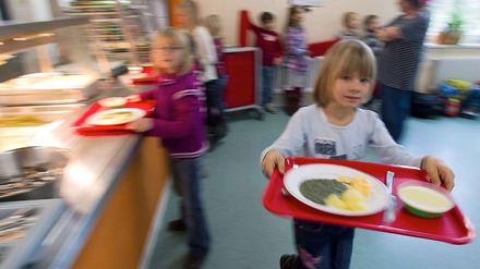 Das Essen in Berliner Schulen genügt oft nicht den Qualitätsstandards.