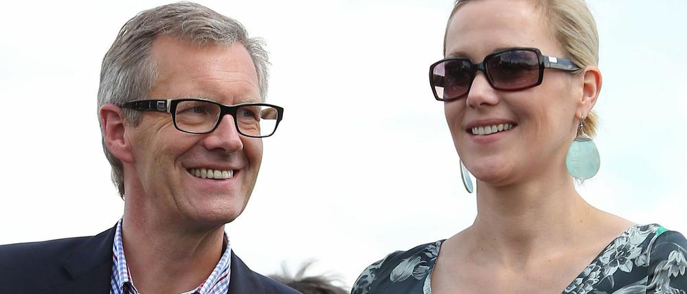 Besten Filmstoff gibt nach Ansicht von Nico Hofmann das Leben von Ex-Bundespräsident Christian Wulff (l.) und seiner Frau Bettina her. 