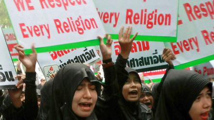 Muslimische Demonstrantinnen in Bangkok.