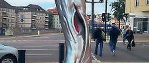 Ein Baumstumpf aus Aluminium: So könnte das Mahnmal aussehen. Die Wilmersdorfer Künstlerin Nicole Zäch hat es entworfen.