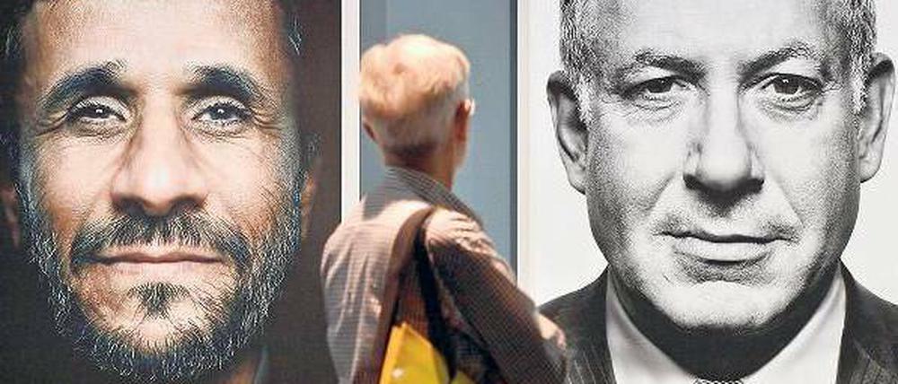 „Gesichter der Macht“, eine Ausstellung des griechischen Fotografen Platon Antoniou in der Photokina in Köln, zeigte 2012 einträchtig nebeneinander die Porträts des iranischen Präsidenten Ahmadinedschad (li.) und von Israels Premier Netanjahu. 