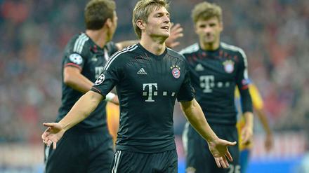 Glückliche Sieger: Toni Kroos feiert die Tore über Valencia.