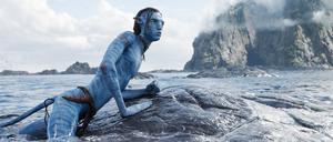 Lo’ak (Britain Dalton) knüpft in „Avatar: The Way of Water“ eine spirituelle Verbindung mit einem walähnlichen Tulkun.