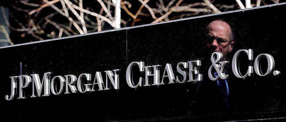 JPMorgan sprang der im Zuge Finanzkrise von der Insolvenz bedrohten Investmentbank Bear Sterns 2008 zur Hilfe - mit Unterstützung der US-Notenbank.