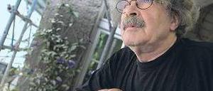 Wallende Mähne. Hardt-Waltherr Hämers Auftritte waren legendär. Er wollte die Stadt aus den Erfahrungen der Menschen und den bestehenden Bauten entwickeln. Foto: picture-alliance