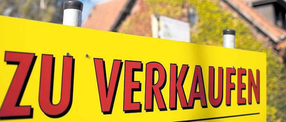 Objekt der Begierde. Hauskredite sind billig, auf dem Konto bringt das Ersparte derzeit so gut wie nichts. Vielen erscheinen daher ein eigenes Haus oder eine Eigentumswohnung als attraktive Alternative. Doch Experten warnen: Wer gar kein Eigenkapital hat, sollte die Finger davon lassen. 