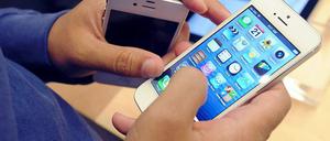 Das neue iPhone 5 gerät in die Mühlen des Patentstreits zwischen Apple und Samsung.