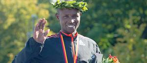Gewonnen, aber ohne Rekord: Geoffrey Mutai fehlten 37 Sekunden zum Weltrekord.