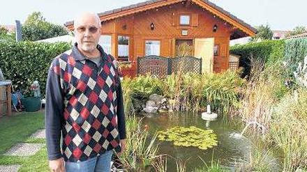 Liebe zur Laube. Dietmar Thurisch, der schon einmal seinen Garten räumen musste, hat wie andere Laubenpieper viel Herzblut investiert.