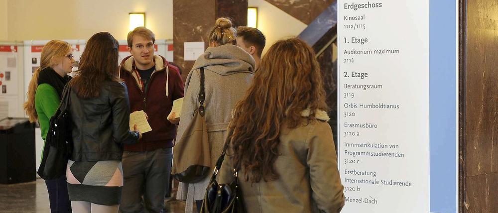 Das CHE-Ranking erscheint im Studienführer der "Zeit" - Abiturienten orientieren daran.