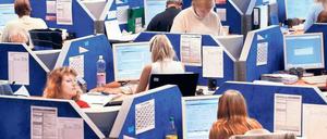 Ein Albtraum? Nicht zwangsläufig. Mit Rücksicht und Gesprächen unter vier Augen mit dem nervigen Kollegen kann man die meisten Konflikte lösen. Foto: dpa