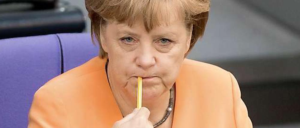 Bundeskanzlerin Merkel überdenkt ihre Haltung zur Praxisgebühr - die FDP ist schon länger für eine Abschaffung der vierteljährlichen 10-Euro-Abgabe.