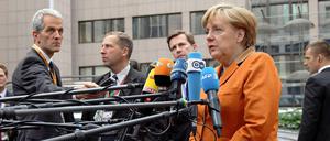 Ankunft in Brüssel. Die Bundeskanzlerin ist beim EU-Gipfel begehrte Gesprächspartnerin der Medien.