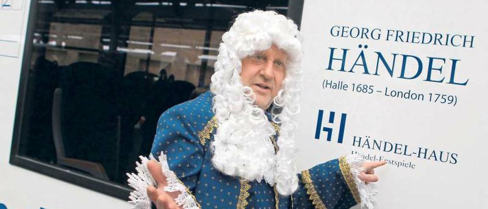 Trotz Unschuldsgeste. Dieser Musikant wurde wohl des Feldes verwiesen. Foto: dpa