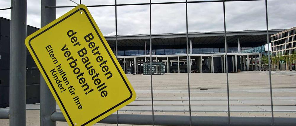 Transparenz unerwünscht: Der Flughafen-Untersuchungsausschuss hat seine Arbeit aufgenommen.