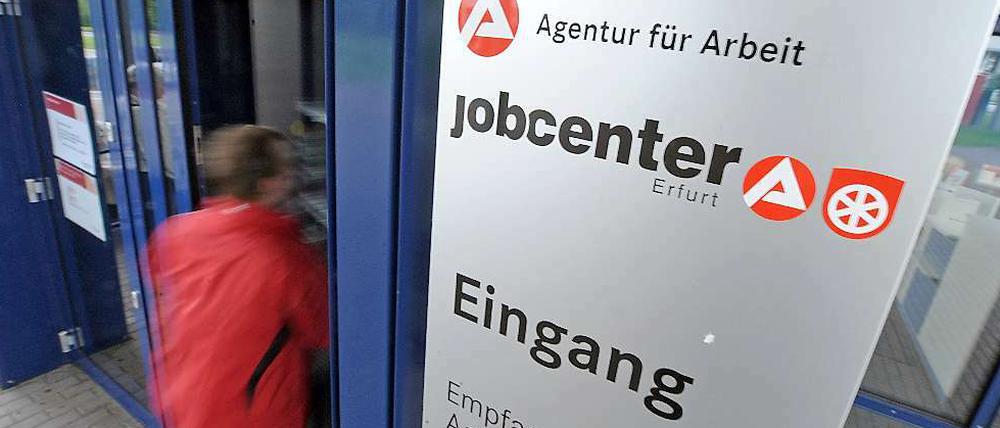 Greifen offenbar immer härter durch: Doe Arbeitsagenturen und JobCenter. 