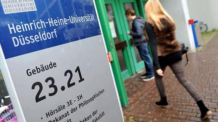Die Philosophische Fakultät der Universität Düsseldorf, an der Annette Schavan (CDU) promoviert hat. 