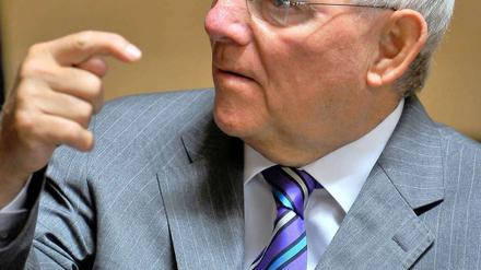Schäuble verfolgt die Idee eines Europas der zwei Geschwindigkeiten konsequent bis ins Parlament.