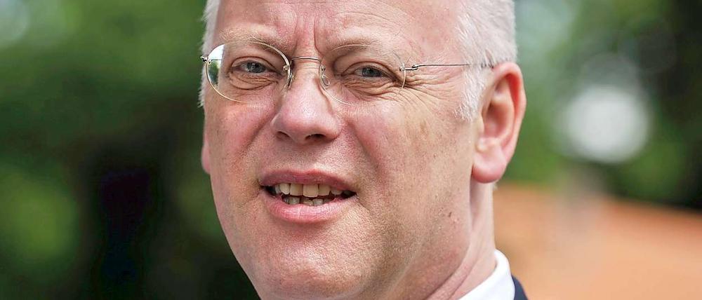  Rudolf Scharping, 64, ist seit 2005 Präsident beim Bund Deutscher Radfahrer (BDR). Zuvor war er unter anderem Bundesverteidigungsminister, Kanzlerkandidat und Parteivorsitzender der SPD.