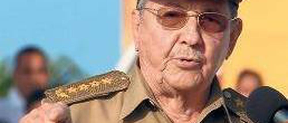 War lange der Mann fürs Grobe: Raul Castro im Juli 2012. Foto: AFP