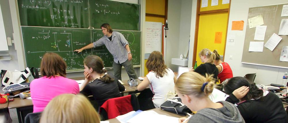 Neue Regeln für die Aufnahme an Oberschulen. Wer Geschwister an einer Schule hat oder im gleichen Bezirk wohnt, soll Vorteile haben.